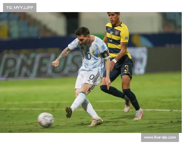 劳塔罗·马丁内斯：以18球领跑射手榜，82次射门展现恐怖效率